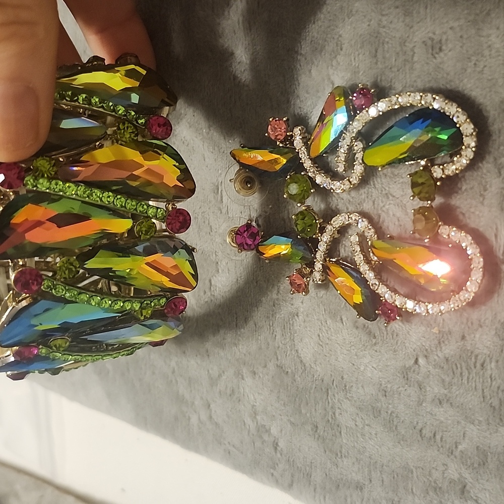 Iridescent Multicolor Crystal Statement Bracelet … - image 6